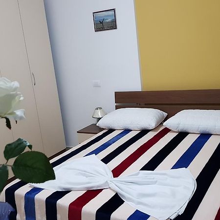 Appartamento Giallo Vlorë Eksteriør bilde