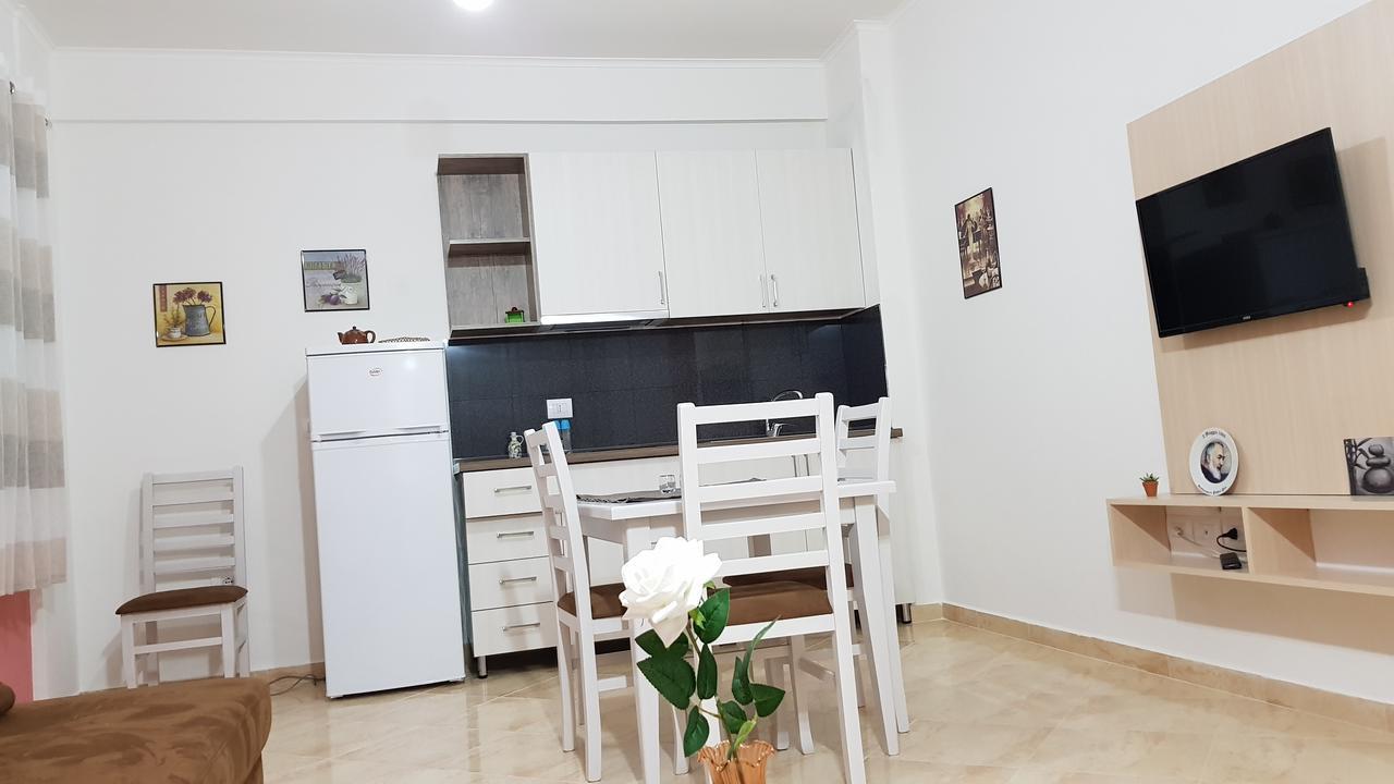 Appartamento Giallo Vlorë Eksteriør bilde